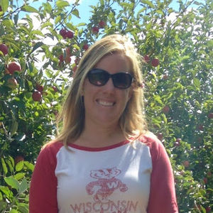 Meet your Posher, Jannina